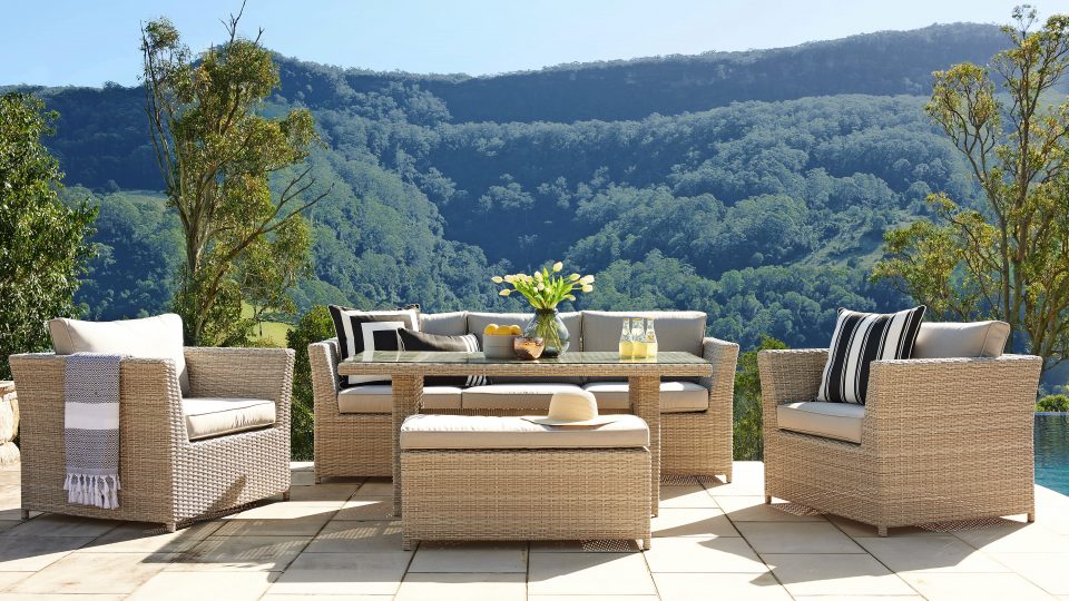 Belbora Wicker Outdoor Lounge Dining Setting
