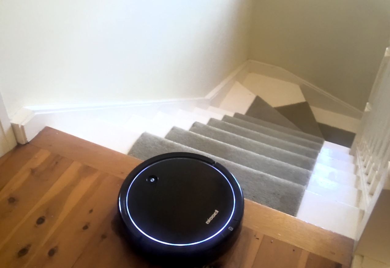 BISSELL CleanView Connect My First Time Using a Robotic Vacuum