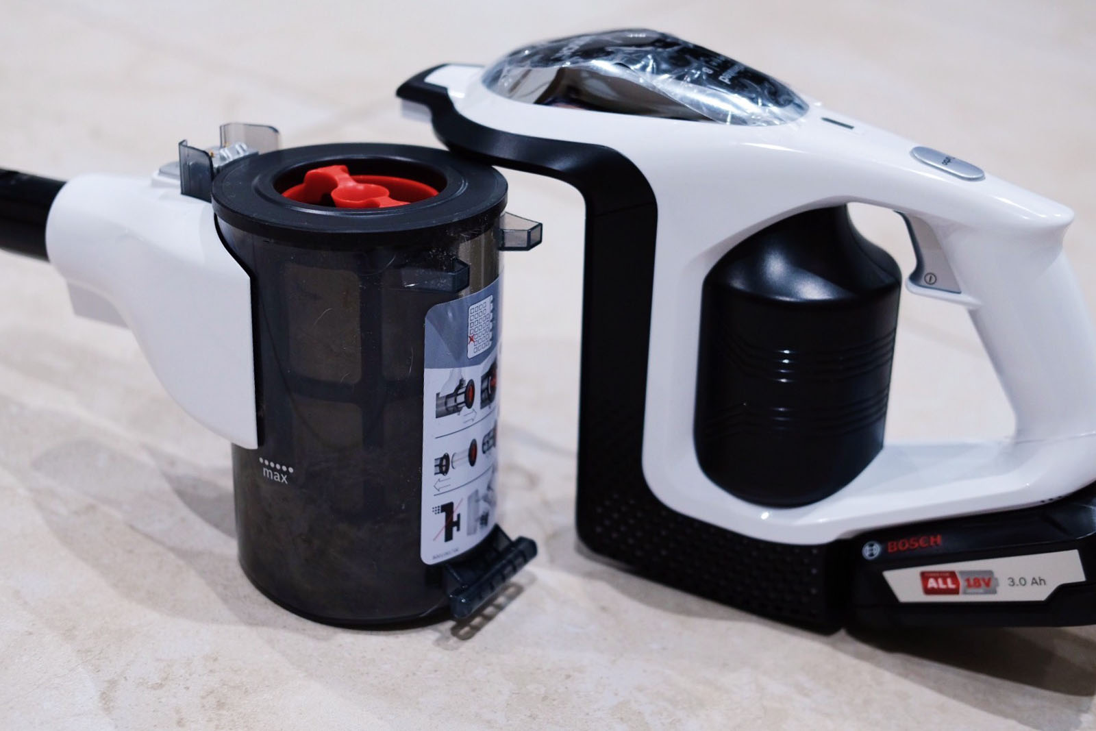 Clean Without Limits with the Bosch Unlimited Cordless Handheld Vacuum Cleaner Harvey Norman