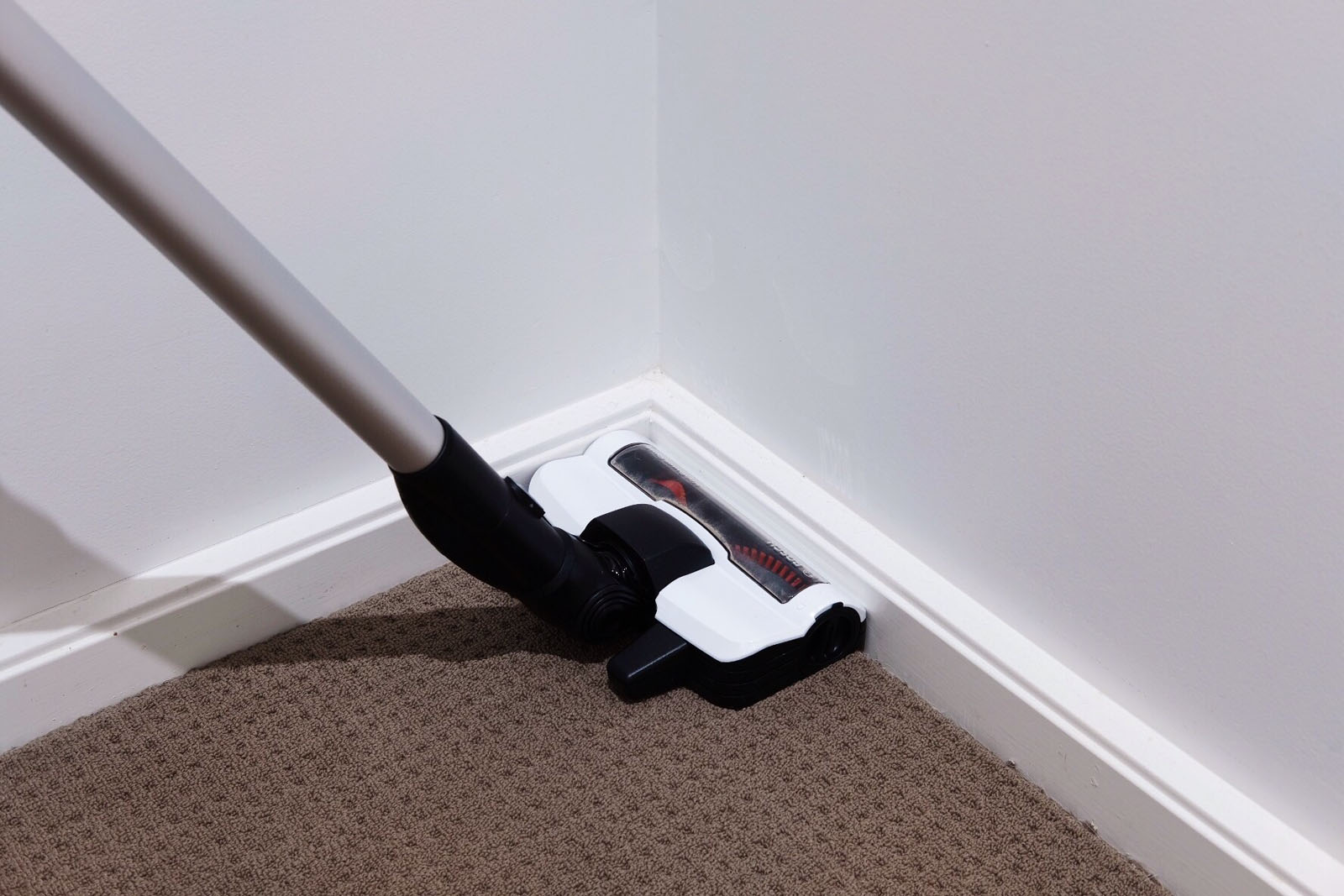 Clean Without Limits with the Bosch Unlimited Cordless Handheld Vacuum