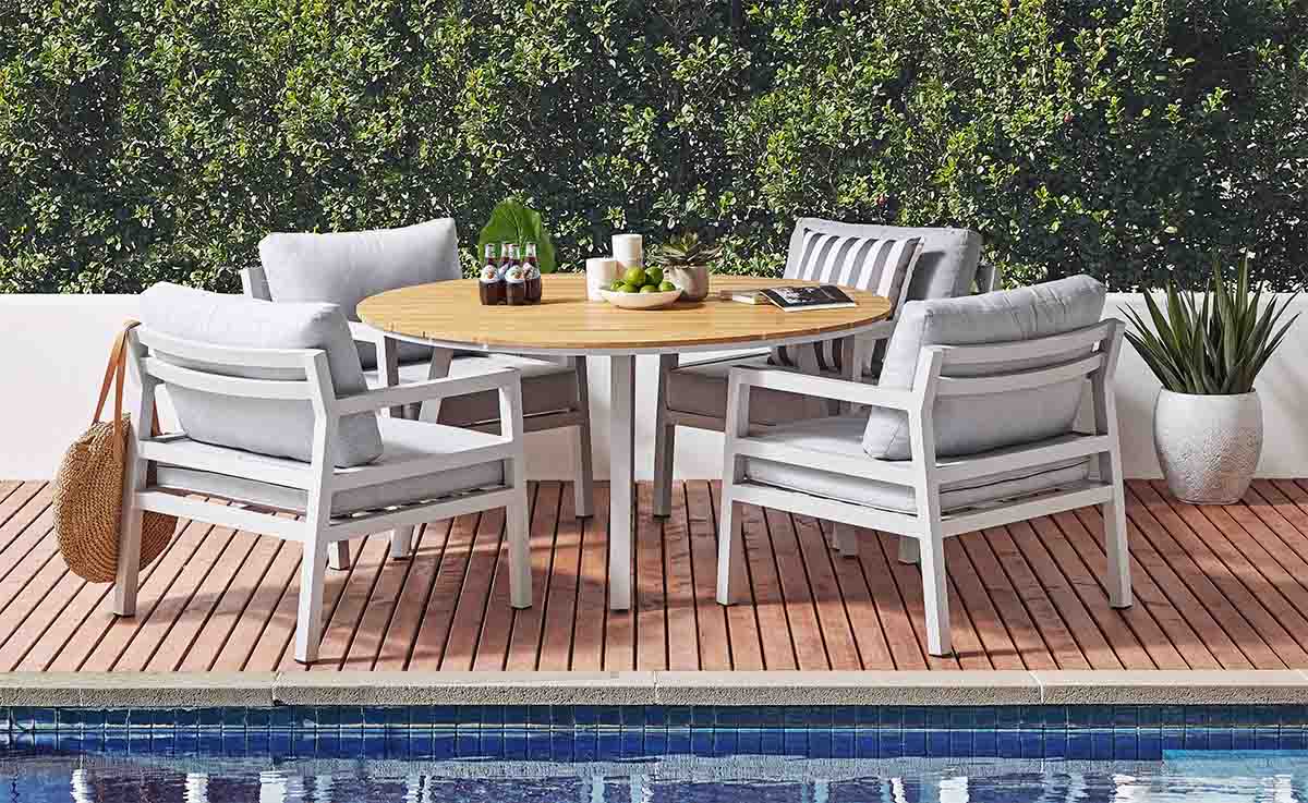 New & Trending Outdoor Furniture Harvey Norman