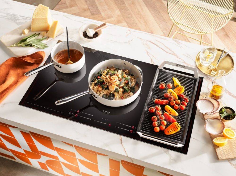 Bucatini cooking on the Smeg 5 Zone Induction Cooktop.