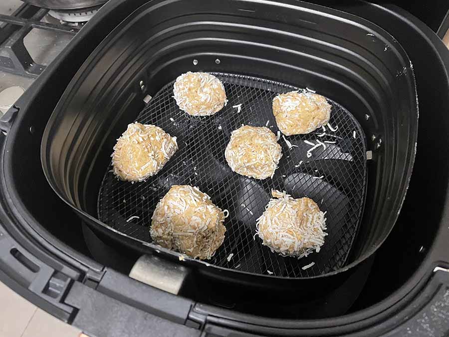 Cooking with the Philips Smart Air Fryer XXL