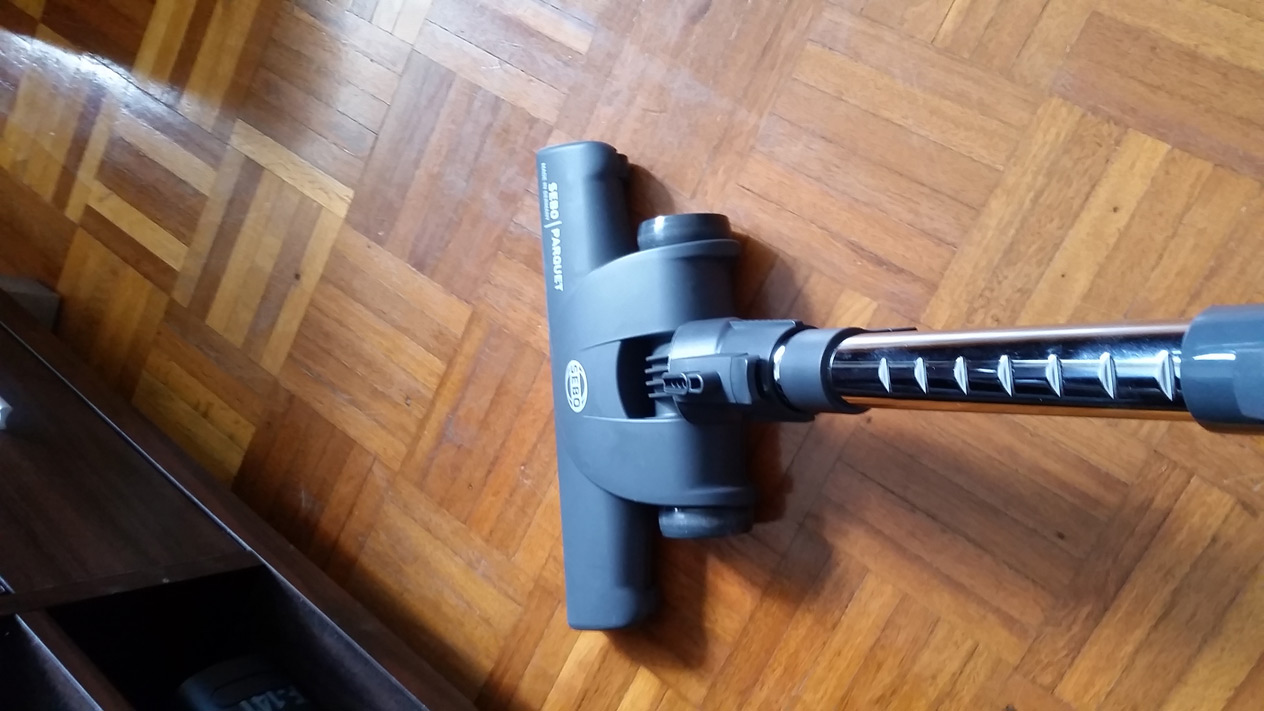 Hardwood Floor Polishing Made Easy With SEBO Harvey Norman