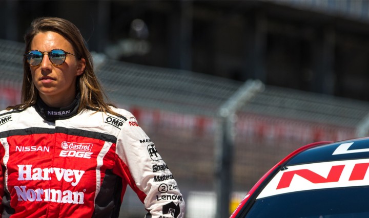 Female-Race-Car-Driver