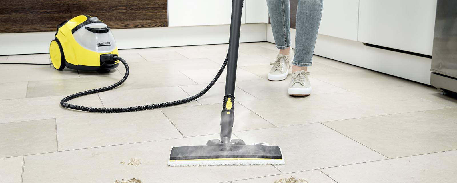 Efficient Cleaning with Kärcher SC3 Easyfix Steam Cleaner