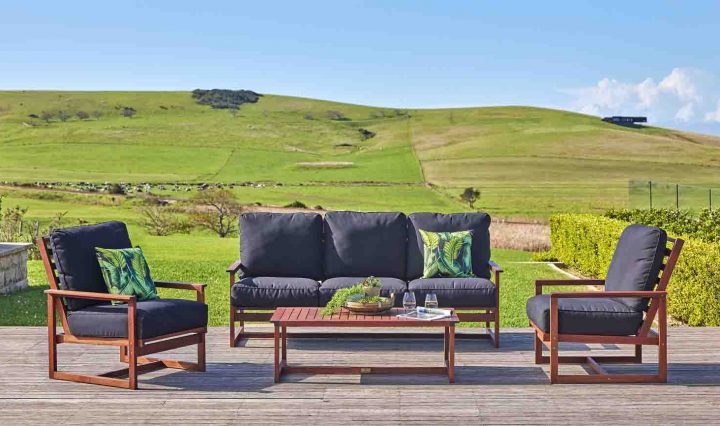 The Marquise Outdoor Lounge Setting.