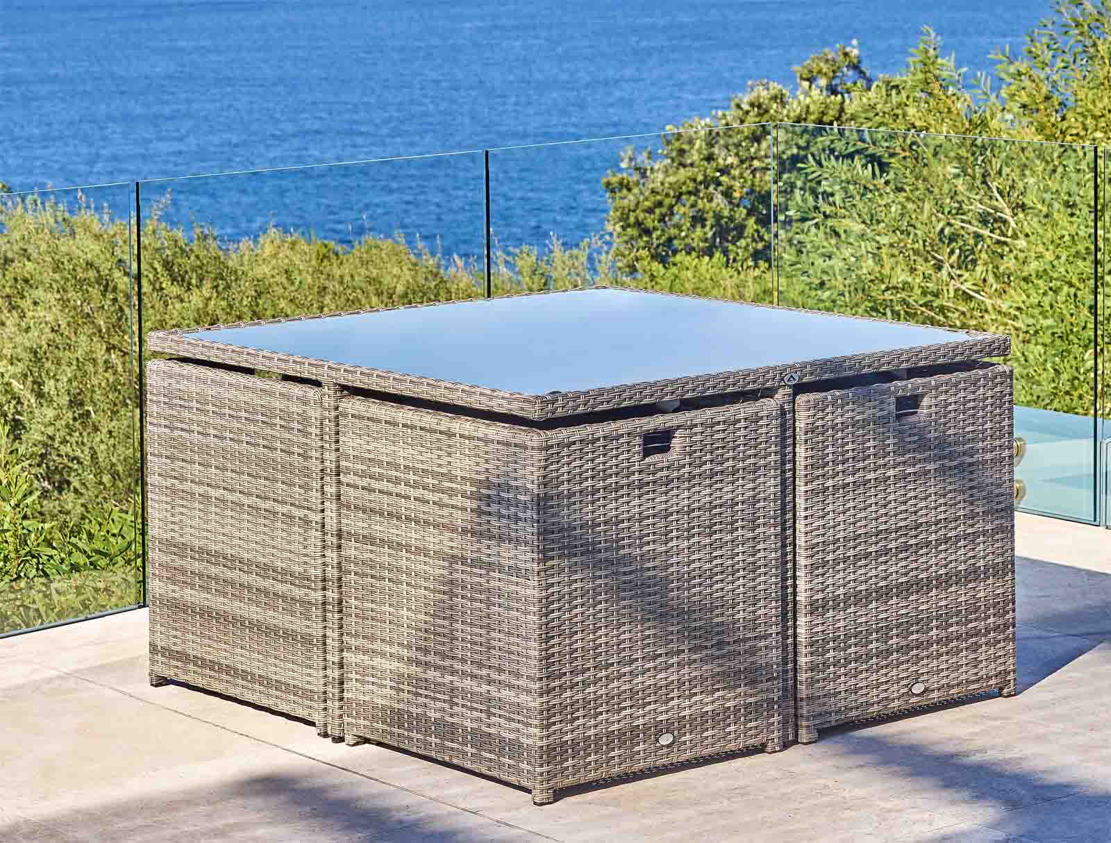 4 Outdoor Furniture Trends Aluminium, Cement, Wicker & Timber Harvey