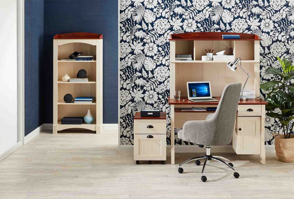 https://www.harveynorman.com.au/blog/assets/Murray-Desk-in-White-Maple-1000x677.jpg