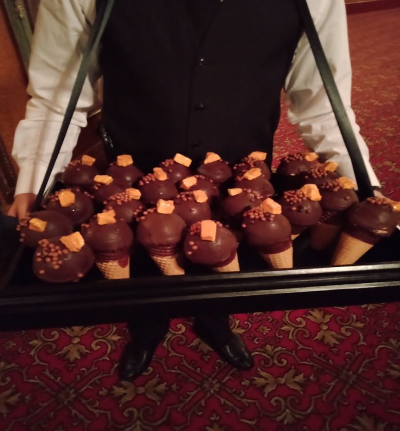 Guests ate Salted Caramel Choctops at the 2019 Produce Awards.