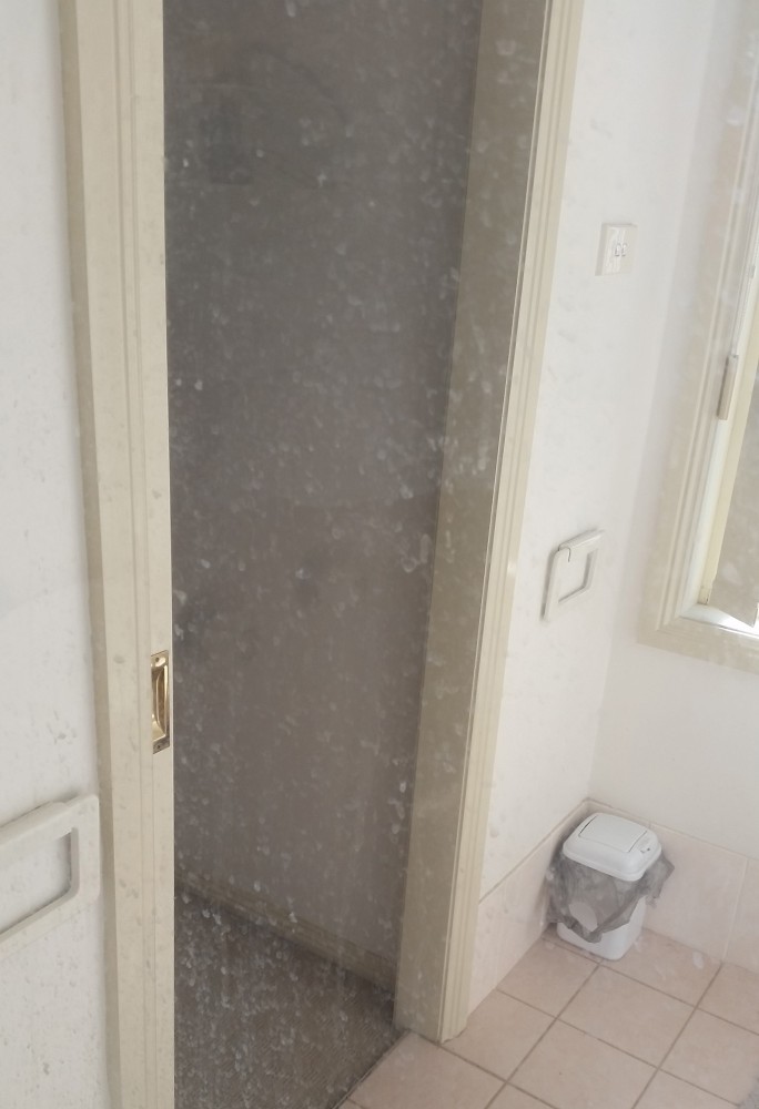 bathscreen-door