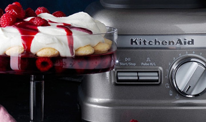 berry-trifle