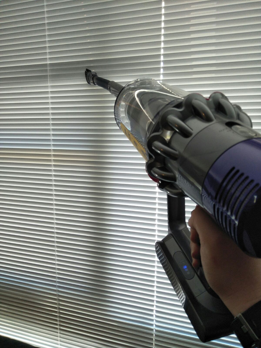 Dyson Cyclone V10 The Absolute In Cordless Vacuum Cleaning Harvey