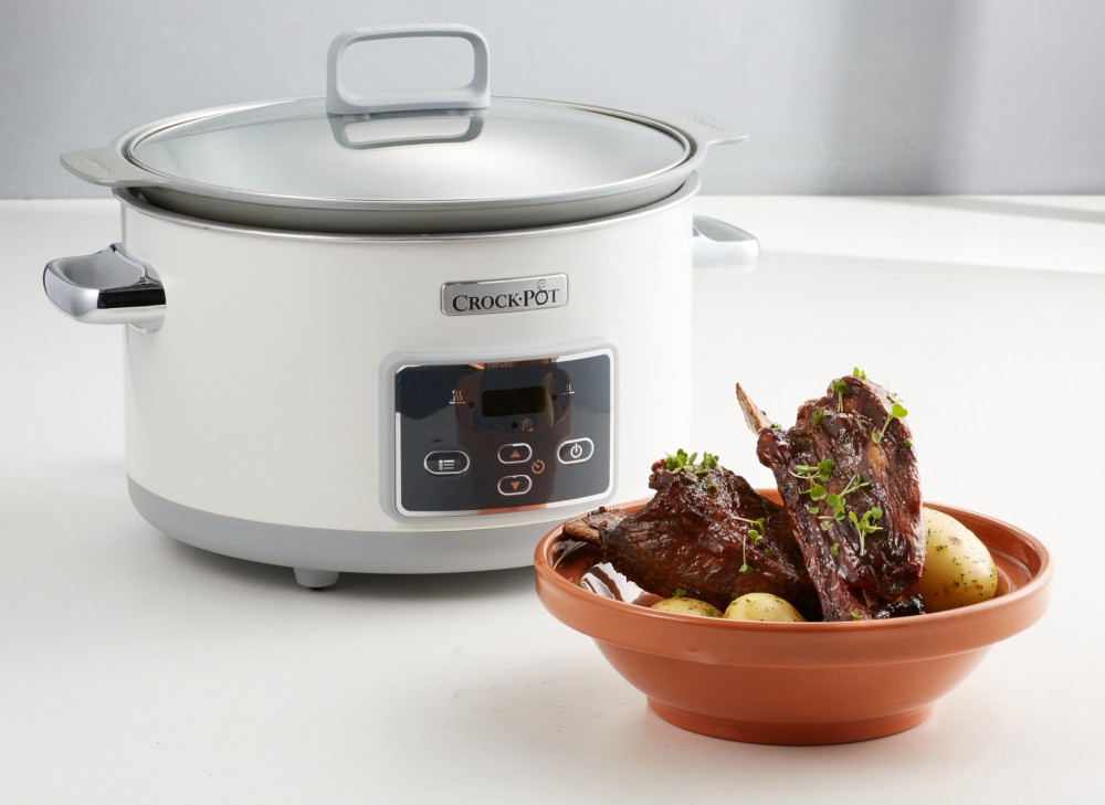 https://www.harveynorman.com.au/blog/assets/crockpot-sear-slow-cook-ribs-1000x729.jpg