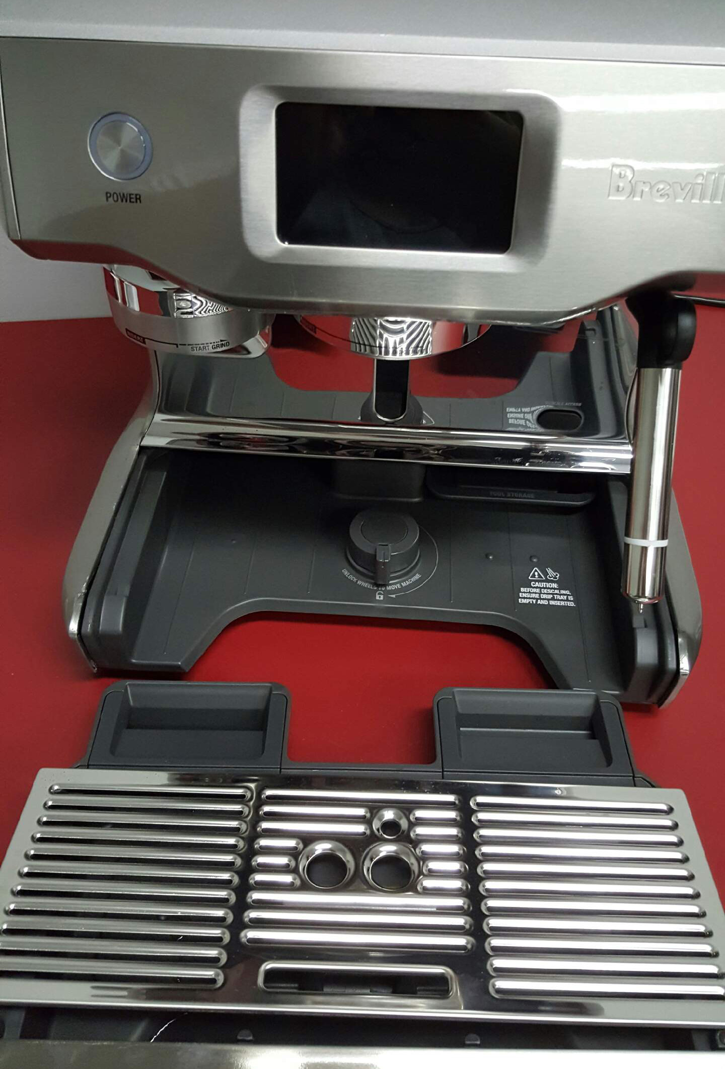 Breville Oracle® Touch this one’s for you, coffee lovers! Harvey Norman