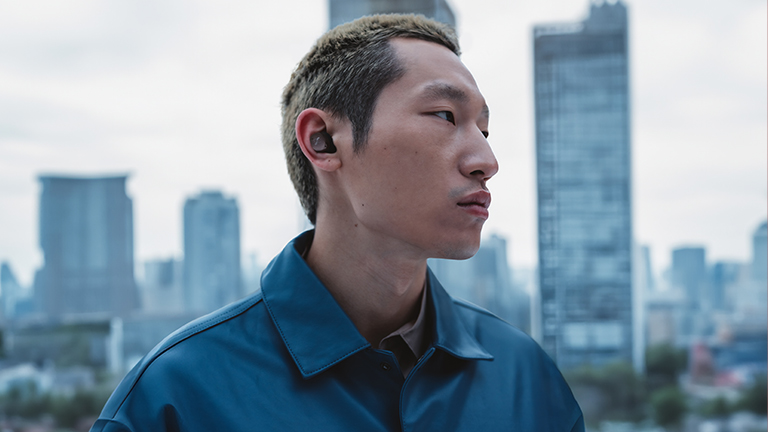 Headphones 