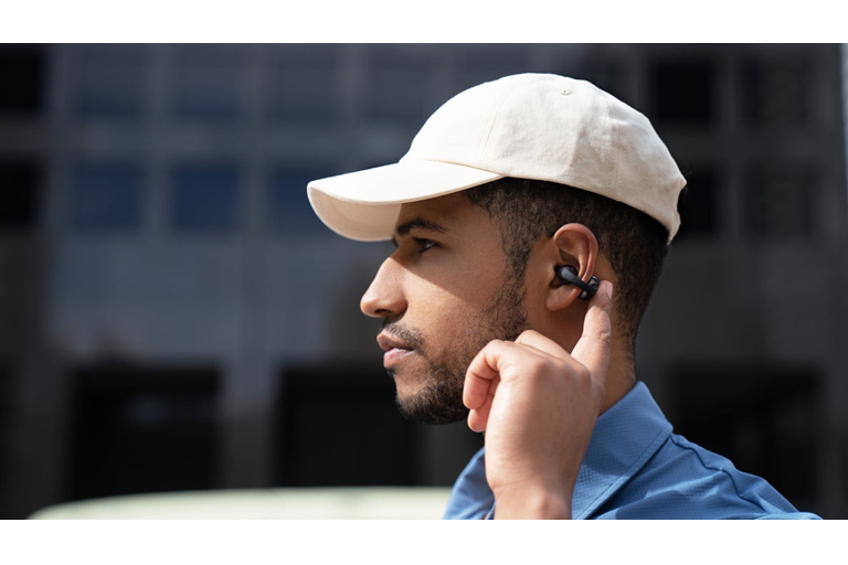  Advanced Audio Technology 