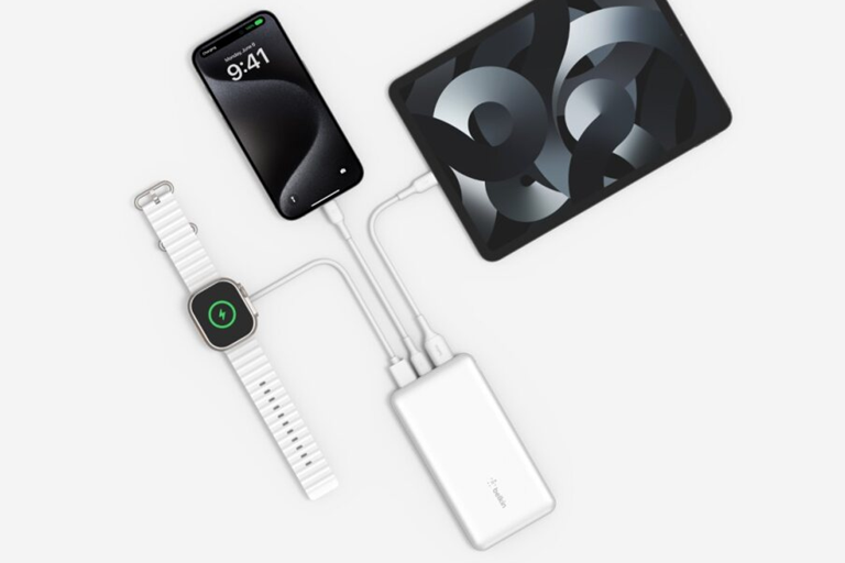 Belkin BoostCharge 3Port 10K Power Bank (White) + USBA to USBC Cable