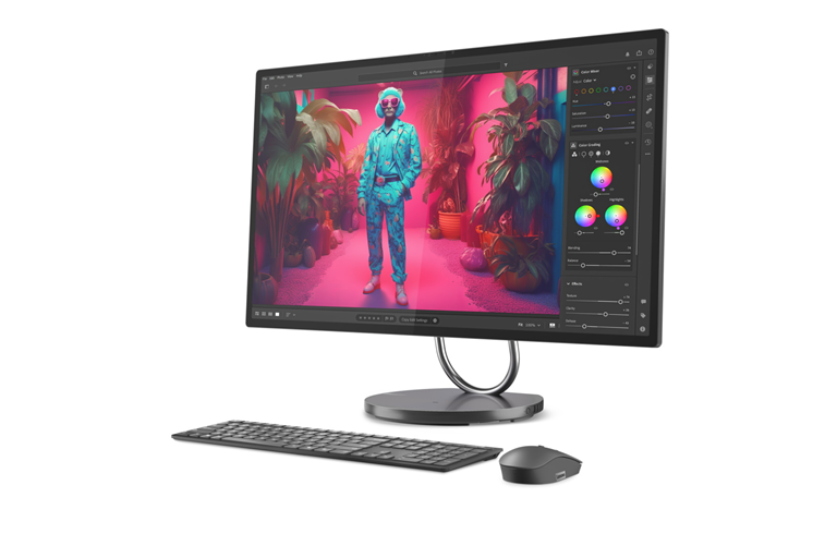 Norman Rau Lenovo Yoga AIO 31.5-inch Core Ultra 7-258V/32GB/1TB SSD/RTX4050 All-in ...
