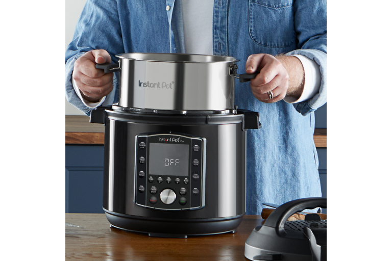 Instant Pot Pro 5.7L Multicooker | Harvey Norman