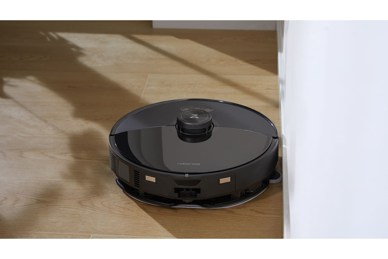Roborock S8 MaxV Ultra AI Robotic Vacuum & Mop Harvey Norman