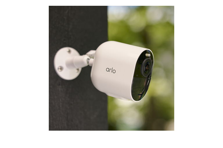 Arlo Ultra 4K (3rd Gen) Security Camera - 4 Camera and Hub Kit