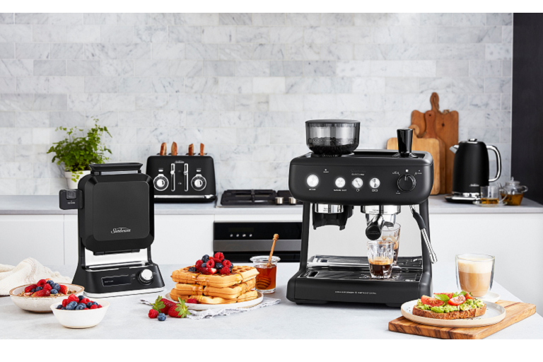 Sunbeam Shade Select Verticle Waffle Maker Black Classic Harvey Norman