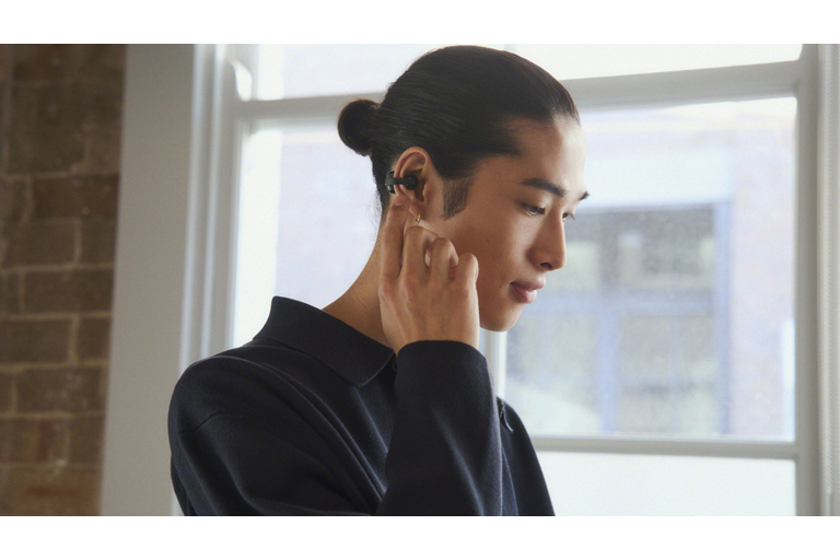  Clear Calls and Smart Sound Control 